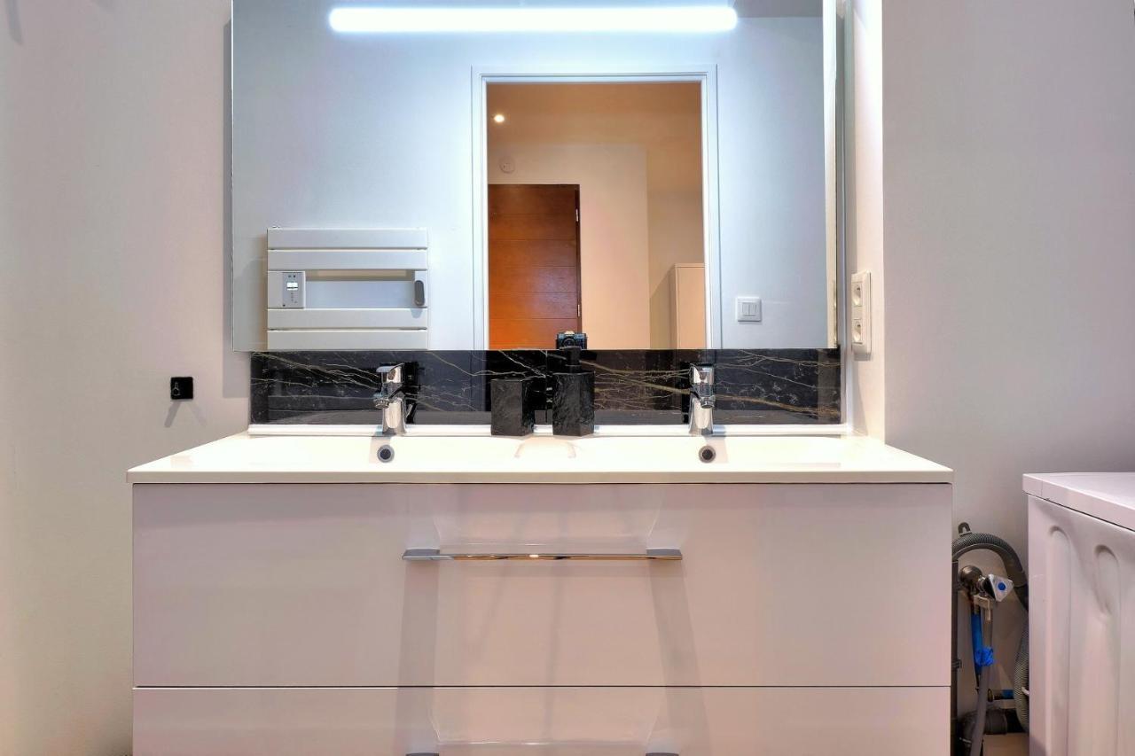 Le Contemporain Apartment Saint-Laurent-sur-Saone Exterior foto